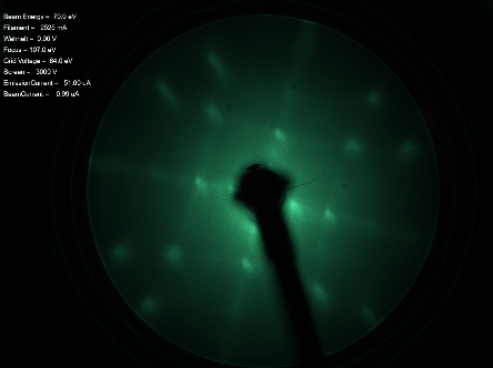 SOS (100) 0.6 µm - LEED Pattern 70 eV